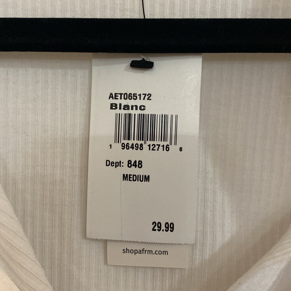 White crop collared button down short sleeve - Picture 5 of 5